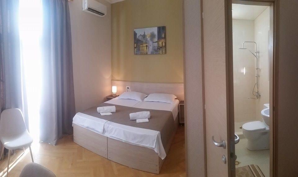 Omsi House Hotel Telavi Exterior photo